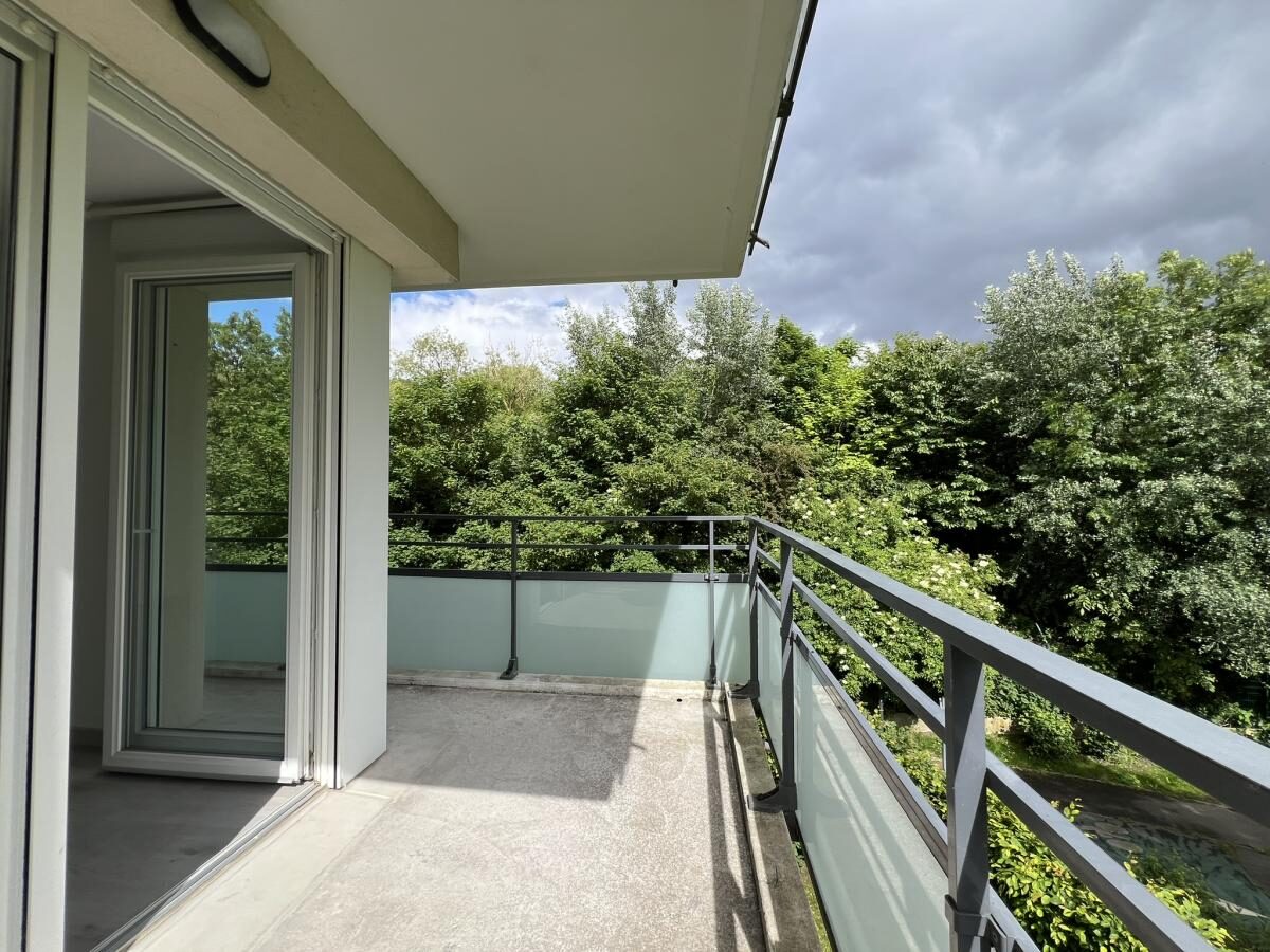 WAMBRECHIES SUPERBE T2 AVEC GRAND BALCON
